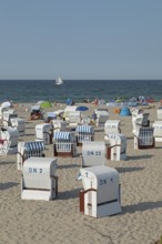 Sailing boat, beach chairs, beach, Kühlungsborn, Mecklenburg-Western Pomerania, Germany, Europe