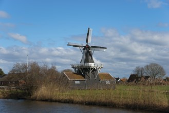 Bovenrijge mill, sawmill, polder mill, hulling mill and grain mill, Ten Boer, Groningen,