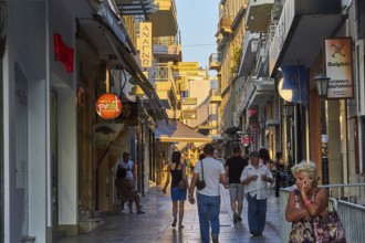 Pedestrian zone, shops, passers-by, signs, city centre, old town, Heraklion, capital, island of