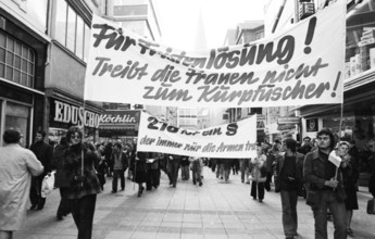 Several hundred woman and a few men turned out in Bonn on 15.2.1975 against § 218 and in favour of