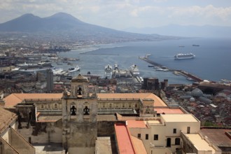 View from Castell Sant' Elmo over the Certosa si San Martino to the city, Naples, Campania, Italy,