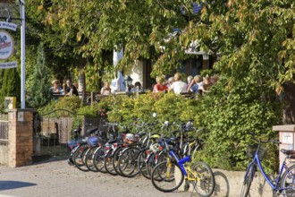 Meissen Eiscafe Eckhardt on the Elbe cycle path