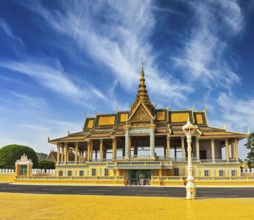 Royal Palace complex, Phnom Penh, Cambodia, Asia