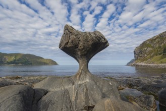 Kannesteinen at Måløy, Vågsøy, Sogn og Fjordane, Norwegen