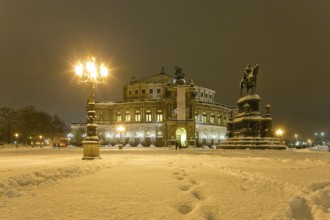 Theatre Square in winter with the Semper Opera House