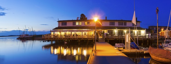 Lake Cospuden Pier I