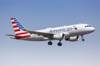 An American Airlines Airbus A319 aircraft with the registration number N716UW at Dallas Fort Worth