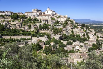 Old town with Renaissance castle, Gordes, Vaucluse, Provence-Alpes-Cote dAzur, Provence, South