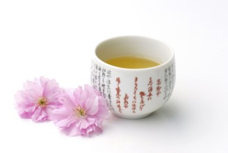 Cup with Sencha tea, green tea, green tea, tea bowl