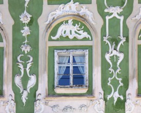 Market square with rococo stucco facades on the town houses, Obernberg am Inn, Innviertel, Upper