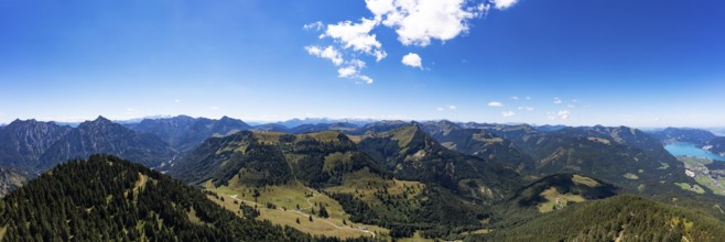 Drone image, view to Niedergadenalm in the Osterhorngruppe, Salzkammergut, Land Salzburg, Austria,