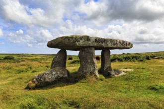 Portal tomb Lanyon Quoit, Neolithic dolmen in a meadow, Penzance, Cornwall, England, Great Britain