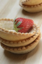 Tartelette, pre-made tartlet base with strawberry