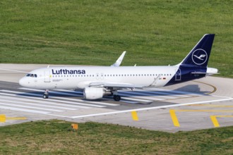 A Lufthansa Airbus A320 aircraft with the registration D-AIWH at Split Airport, Croatia, Europe