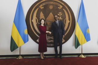 (L-R) Annalena Baerbock (Buendnis 90 Die Gruenen), Bundesaussenministerin, und Paul Kagame,