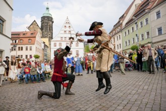 Pirna the members of the association Der Retter playfully re-enact the invasion of the Swedes in