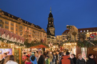 The Striezelmarkt, which has been held since 1434, is the oldest Christmas market in Germany and