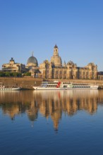 DEU Saxony Dresden Dresden Silhouette