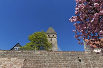 Metzgerturm with an installation by Johannes Pfeiffer, temporary art in public space, contemporary