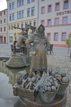 Market Fountain with Sculptures Market Woman by Bonifatius Stirnberg 2001, figures, goods, sell,