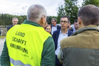 Federal Minister of Food and Agriculture, Cem Özdemir, visits Großdrebnitzer Agrarbetriebsges. mbH