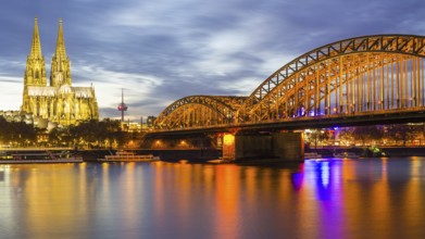 Rhine, Cologne Cathedral, Hohenzollern Bridge, Cologne, North Rhine-Westphalia, Germany, Europe