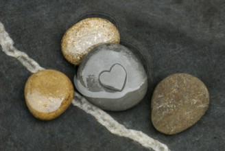 Stones and heart stone