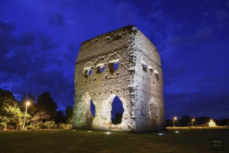 Temple of Janus, first-century tower, blue hour, blue hour, Autun, Saône-et-Loire department,