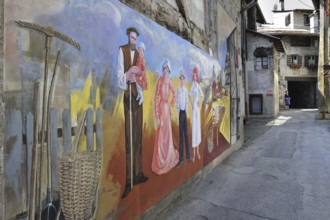 Murals on houses at Cibiana di Cadore, Dolomites, Italy, Europe