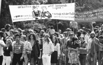 More than 40, 000 students from all parts of the Federal Republic of Germany demonstrated for more