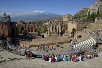 Teatro Greco from the 3rd century A.D. with a view of the volcano Etna, Greek theatre, Taormina,