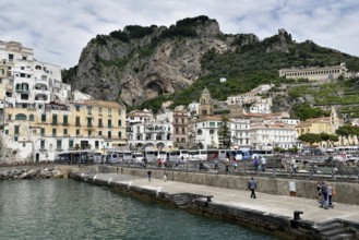 View of Amalfi, Amalfi Coast, Costiera Amalfitana, Province of Salerno, Campania, Italy, Europe