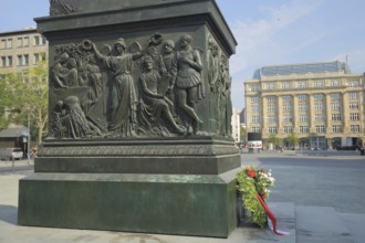 Relief with figures at the monument to Johann Wolfgang von Goethe 1749-1832 with wreath of honour,