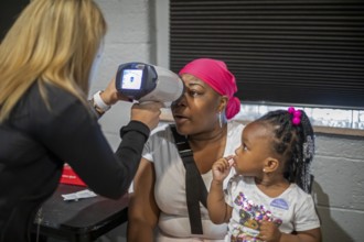 Detroit, Michigan, The OneSight Foundation organized a free clinic that offered eye exams and