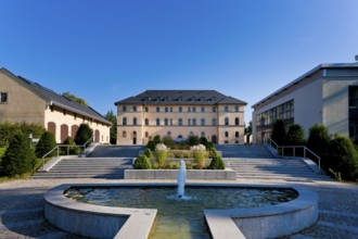 The Daetz Centre uses the building and park of the Lichtenstein castle palace, which is