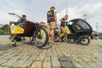 Cargobike Roadshow tours Saxony. Presentation, advice and test rides at the Postplatz