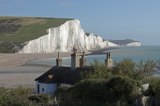 Cuckmere Haven, The Seven Sisters chalk cliffs, House, South Downs, England, United Kingdom, Europe