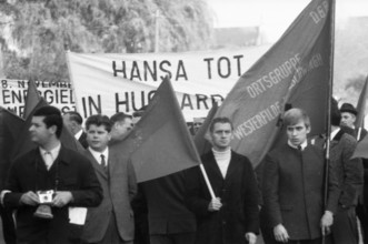 A wave of outrage swept the Ruhr area when the Hansa mine was closed, here during demonstrations in