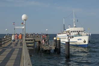 Excursion ship Baltica, pier, Kühlungsborn, Mecklenburg-Western Pomerania, Germany, Europe