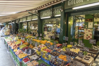 Stall with fruit at the Naschmarkt in Vienna, Austria, Europe