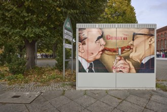 Advertising image on a distribution box, Currywurst Curry 61, Berlin, capital, independent city,