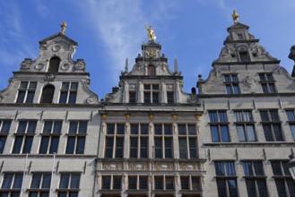 Historic guild houses, guild houses, facades with golden figures on the gables, Grote Markt,