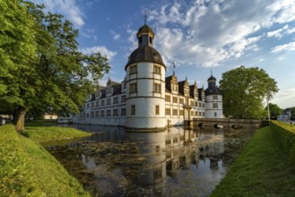 Neuhaus Castle in Paderborn, North Rhine-Westphalia, Germany, Europe