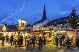 Christmas market in Unna, North Rhine-Westphalia, Germany, Europe