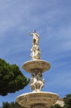 Orion Fountain built in 1553 by Giovanni Angelo Montorsoli at Piazza Del Duomo in late summer,