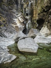 Cascata del Salto waterfall, Maggia, Maggia Valley, Canton Ticino, Switzerland, Europe