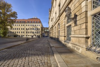 Residenzschloss, Taschenbergpalais, cobblestones, city trees, restaurants Das Palais and Paulaner's