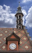 Ornate roof with clock tower and baroque ridge turret, former council drinking parlour, so-called