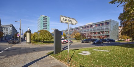 Signpost to the state parliament, general architecture, intersection of Ostra-Allee and Kleine