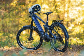 An electric bike with mudguards in autumn forest, e-bike, forest bike, Calw, Calw district, Black